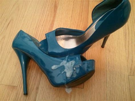 high heels cum|cum